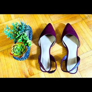 Ann Taylor closed toe sandals size 8
